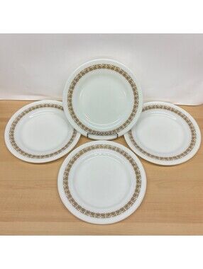 Vintage Pyrex Copper Filigree Dinner Plates Corning Milk Glass Set of 4